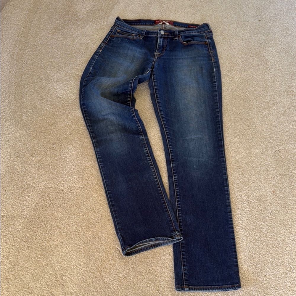 Lucky Brand Dark Blue Straight Leg Jeans great condition zipper and tab work